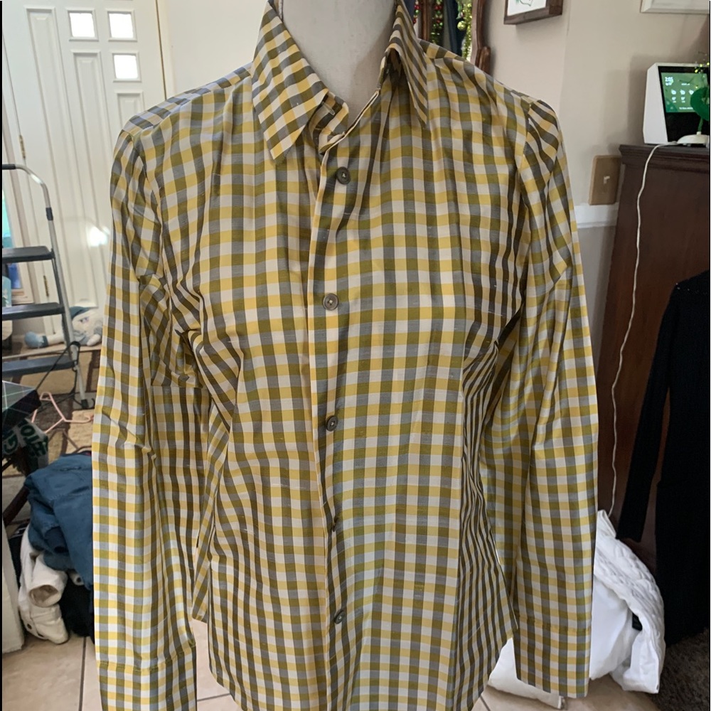 Ellen Tracy button down top